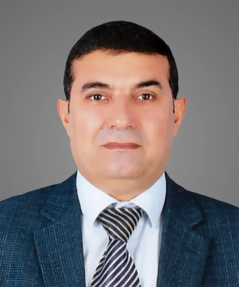 الدكتور / عبدالمنعم السيد عطيه 