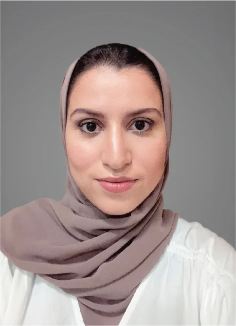 الدكتورة / سارة نعماني