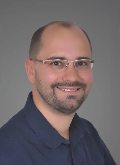 السيد / فنسنت فوليو