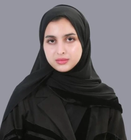 الأنسة / نورة فيصل الدوسري